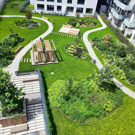 Yarn - Brand New - Free Parking - Balcony With City View - Central Shopping Mall Pressburg Exterior foto